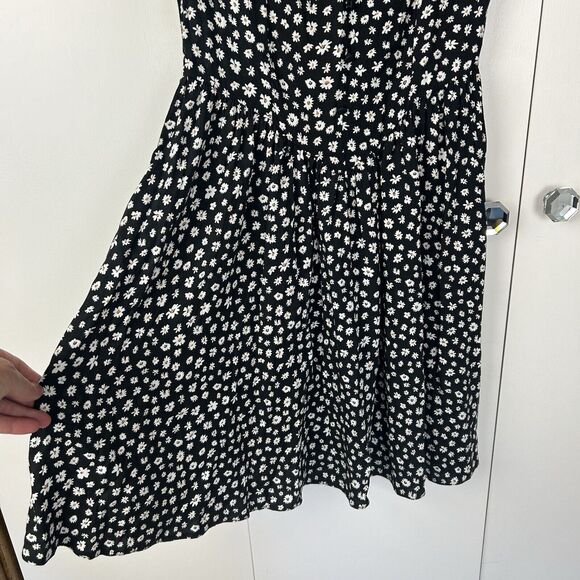 Asos Dress Women's Sz 4 Black Daisy Print Cap Sleeve Knee Length Sundress - Picture 5 of 9